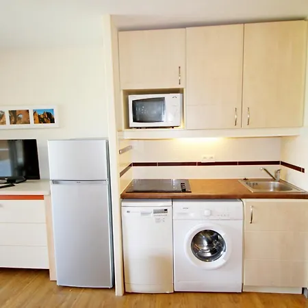 Cap Esterel Studio Apartment *
